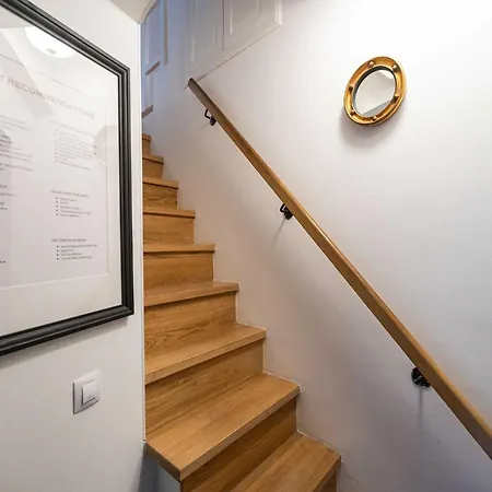 Lumin - With View Third Floor Br4 דירה *