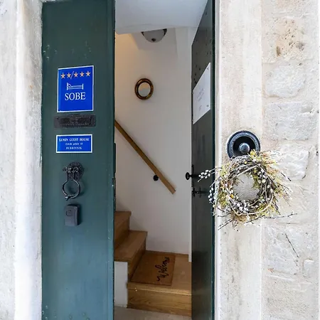 Apartment Lumin - With View Third Floor Br4 *