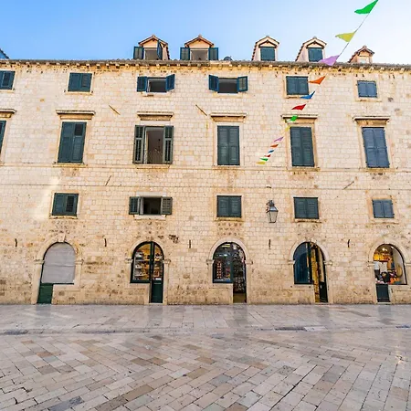 Lumin - With View Third Floor Br4 Apartmán